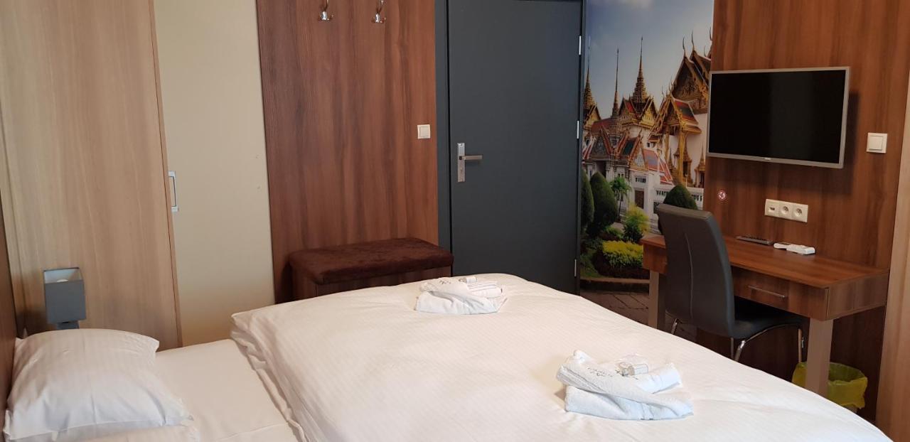 Metropolis Apartamenty Centrum Калиш Экстерьер фото
